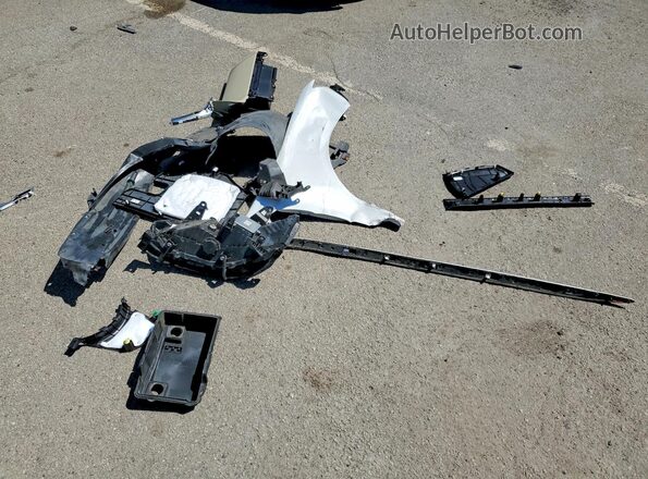 19UUB3F42KA000426 2019 ACURA TLX Белый Вид подкапотного пространства