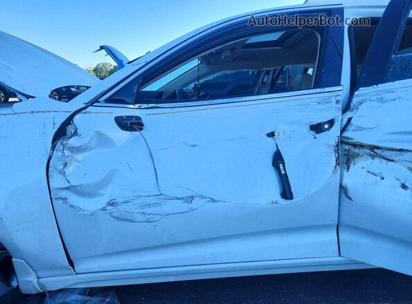 19UUB5F48PA005293 2023 ACURA TLX White Widok wnętrza z przodu
