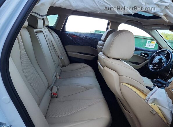 19UUB5F48PA005293 2023 ACURA TLX White Widok tylnych siedzeń