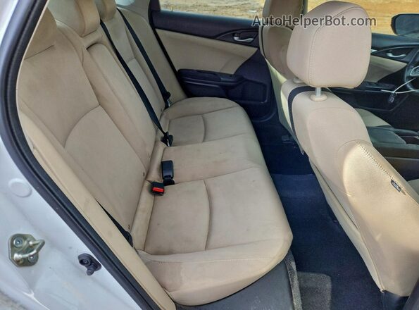 19XFC1F36LE013243 2020 HONDA CIVIC White Widok tylnych siedzeń