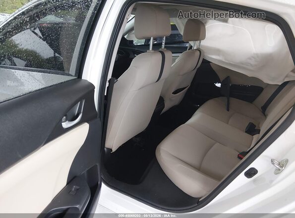 19XFC1F39HE200662 2017 HONDA CIVIC Белый Вид наклейки с VIN-кодом