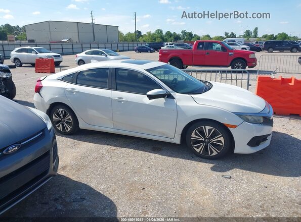 19XFC1F71HE002371 2017 HONDA CIVIC Белый Вид задней части салона