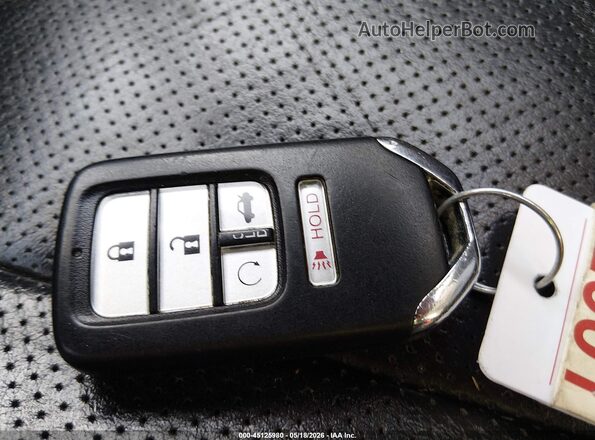 19XFC1F97HE203161 2017 HONDA CIVIC Белый Вид панели приборов