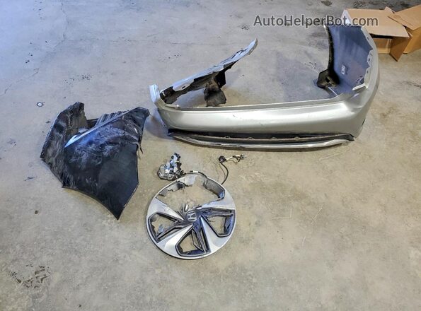 19XFC2F67LE009704 2020 HONDA CIVIC Серебряный Вид подкапотного пространства