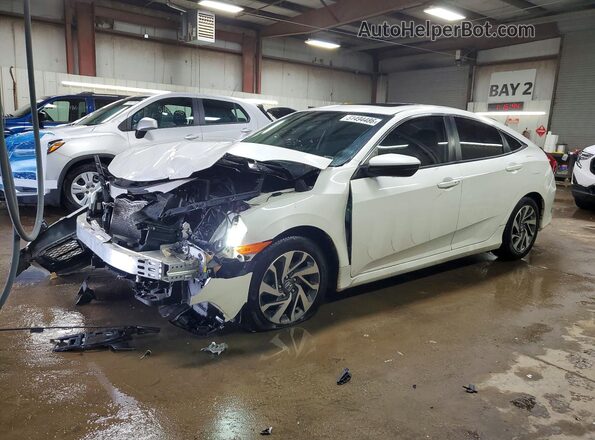19XFC2F71JE034071 2018 HONDA CIVIC Белый Передняя левая четверть