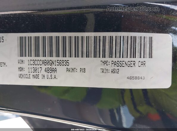 1C3CCCAB0GN156935 2016 CHRYSLER 200 Черный Вид подкапотного пространства
