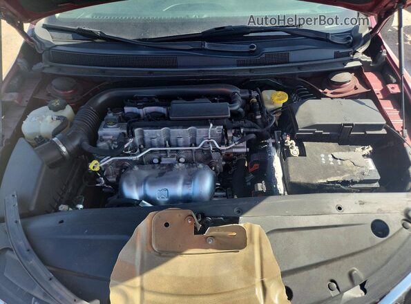 1C3CCCAB2GN122186 2016 CHRYSLER 200 Бордовый Вид задней части салона