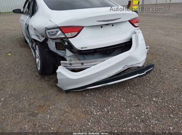 1C3CCCAB3GN136565 2016 CHRYSLER 200 White Widok z przodu