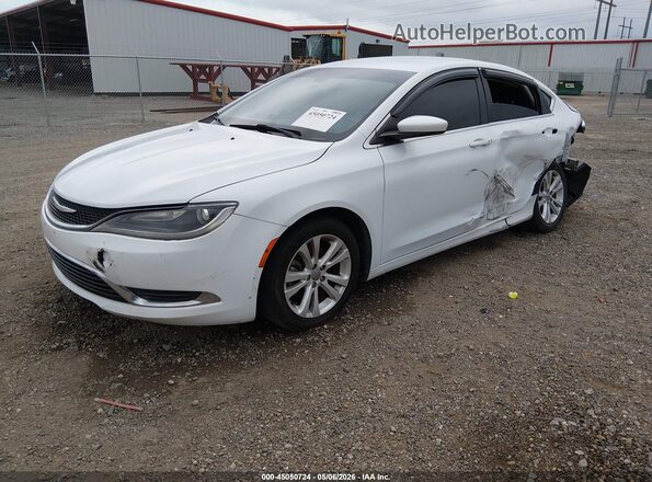 1C3CCCAB3GN136565 2016 CHRYSLER 200 White Przód lewy