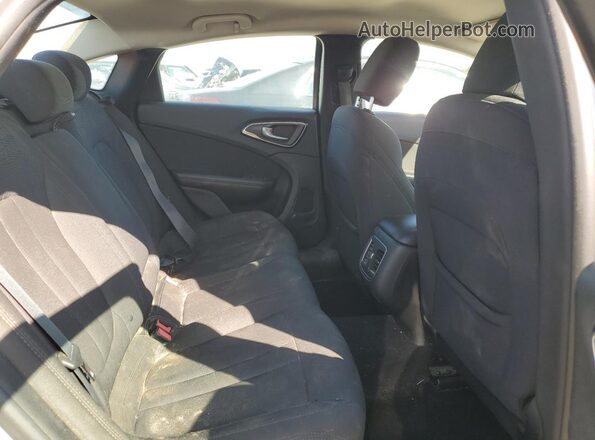1C3CCCAB5GN128838 2016 CHRYSLER 200 Белый Вид задних сидений