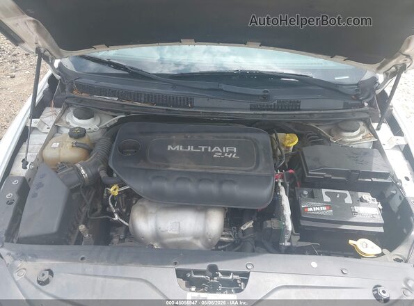 1C3CCCAB5GN164156 2016 CHRYSLER 200 Белый Вид сзади