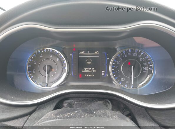 1C3CCCAB5GN164156 2016 CHRYSLER 200 Белый Вид задних сидений