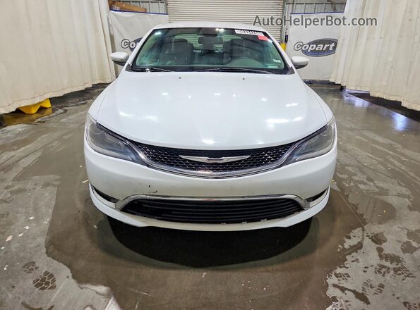 1C3CCCAB8HN509892 2017 CHRYSLER 200 White Widok z przodu