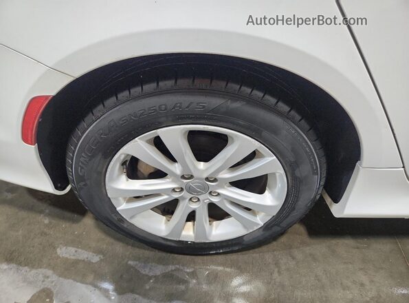 1C3CCCAB8HN509892 2017 CHRYSLER 200 White 