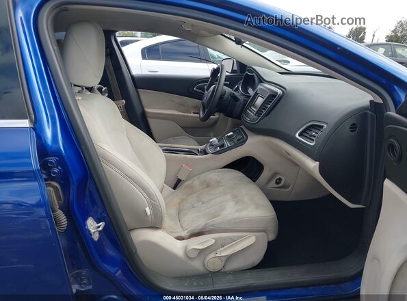1C3CCCABXGN145702 2016 CHRYSLER 200 Синий Вид салона спереди
