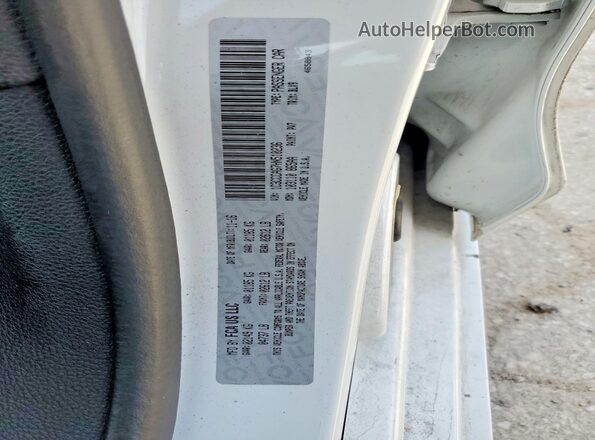 1C3CCCAG7HN510236 2017 CHRYSLER 200 Белый Вид наклейки с VIN-кодом
