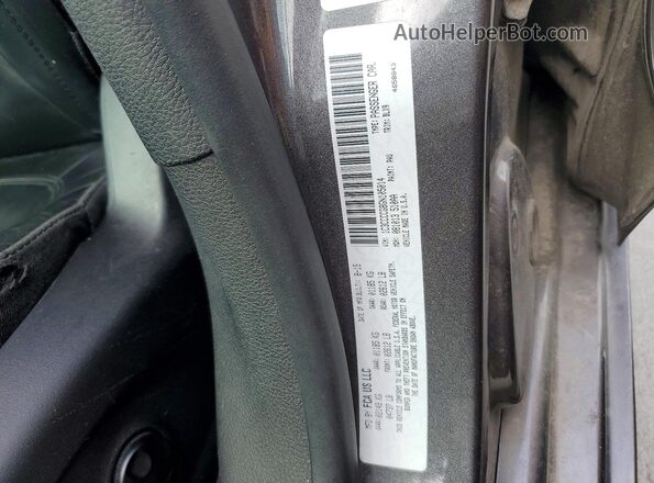 1C3CCCCG8GN105014 2016 CHRYSLER 200 Gray Engine compartment view