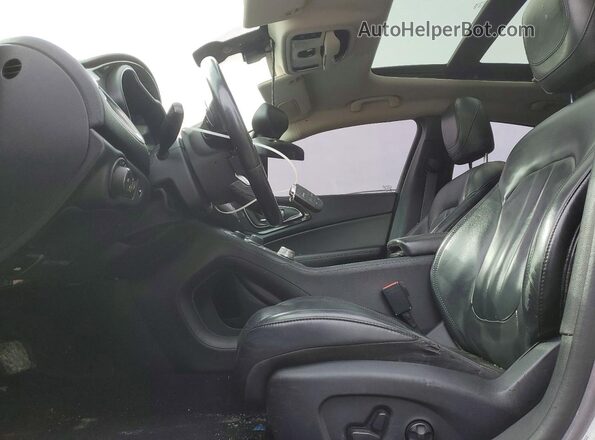 1C3CCCCG8GN180781 2016 CHRYSLER 200 Серебряный Вид салона спереди