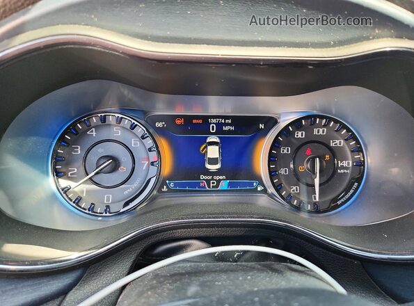 1C3CCCDG4GN114632 2016 CHRYSLER 200 Черный Вид щитка приборов