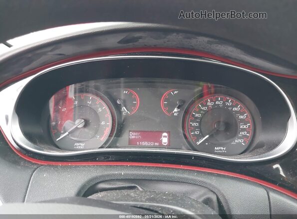 1C3CDFBA2GD660235 2016 DODGE DART Red Widok tylnych siedzeń