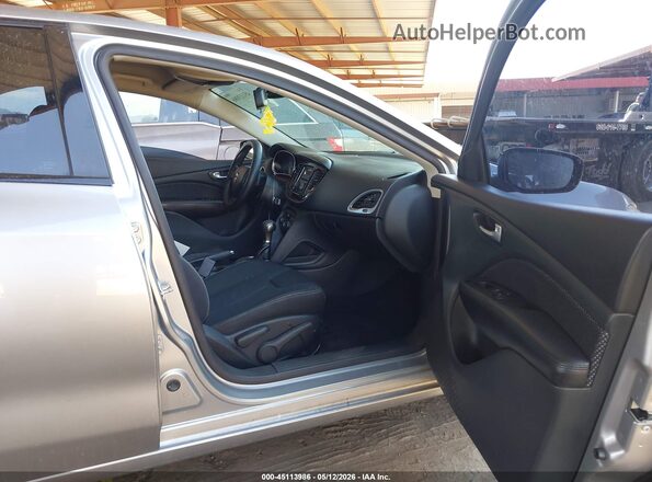 1C3CDFBB5GD668063 2016 DODGE DART Silver Вид салону спереду
