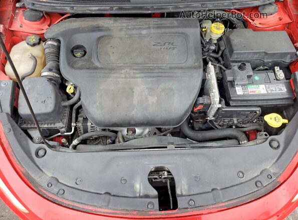 1C3CDFFA6GD818425 2016 DODGE DART Красный Вид задней части салона