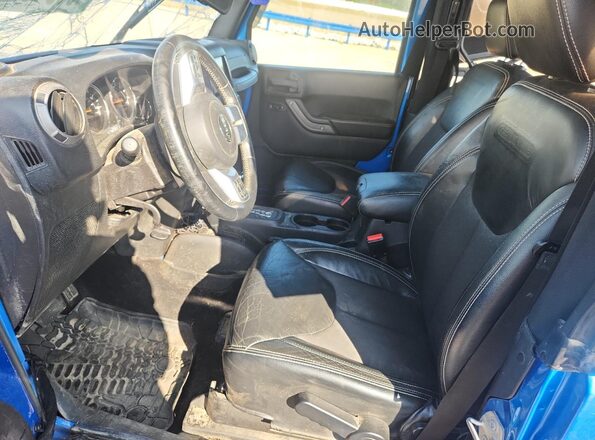 1C4AJWAGXGL225809 2016 JEEP WRANGLER Синий Вид салона спереди