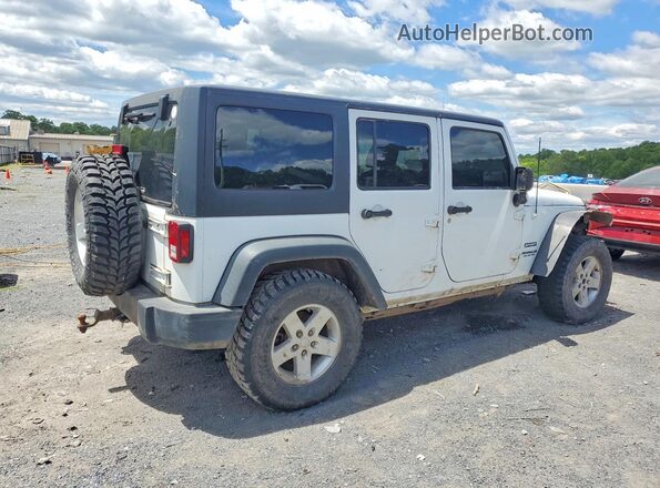1C4BJWDG2HL678422 2017 JEEP WRANGLER White Trasero derecho