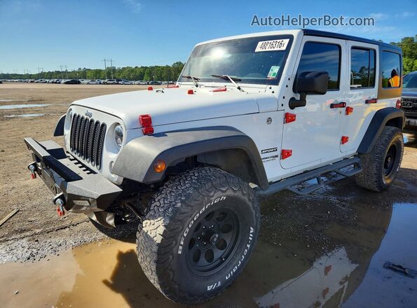 1C4BJWDG2JL862815 2018 JEEP WRANGLER Белый Передняя левая четверть