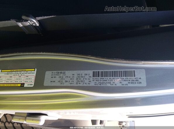 1C4BJWDG4JL810666 2018 JEEP WRANGLER Silver Շարժիչի բաժամունքի տեսք
