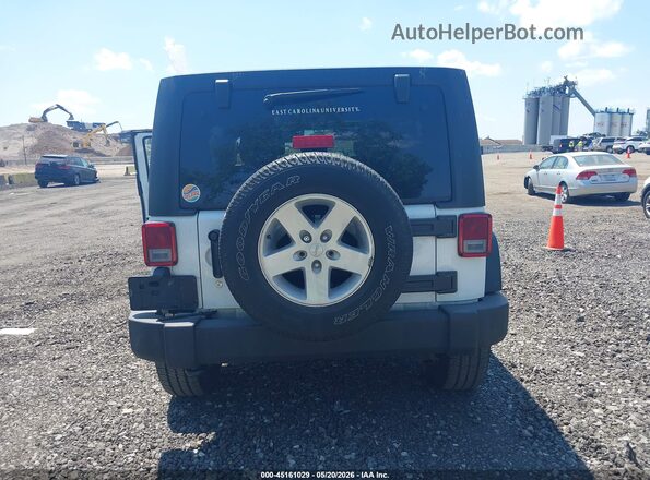 1C4BJWDG4JL828066 2018 JEEP WRANGLER Белый 