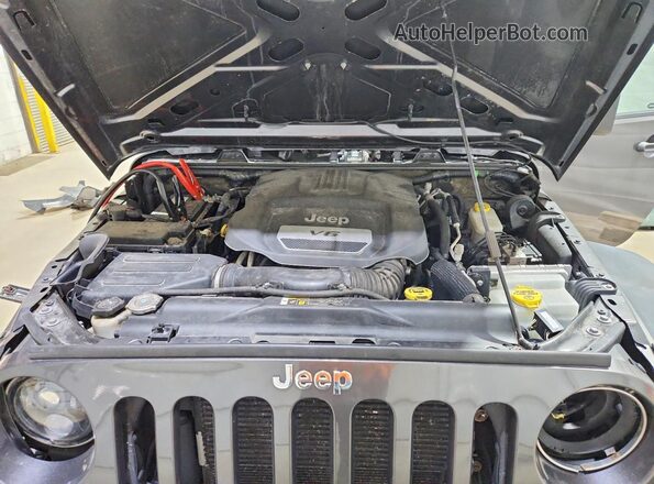1C4BJWDG4JL882628 2018 JEEP WRANGLER Серый Вид задней части салона