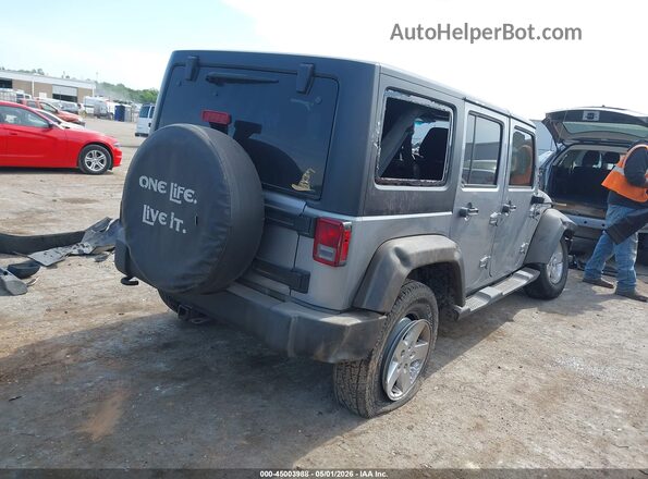 1C4BJWDG6JL865748 2018 JEEP WRANGLER Серебряный Задняя правая четверть