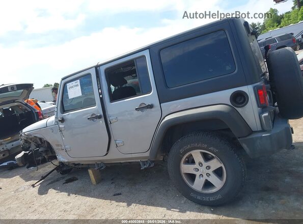1C4BJWDG6JL865748 2018 JEEP WRANGLER Серебряный 