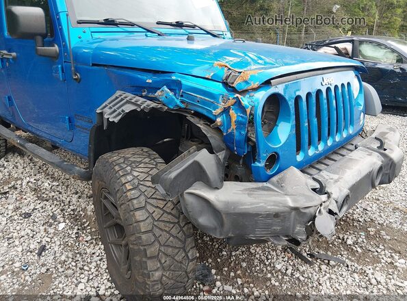 1C4BJWDG7GL158019 2016 JEEP WRANGLER UNLIMITED Blue Widok z przodu