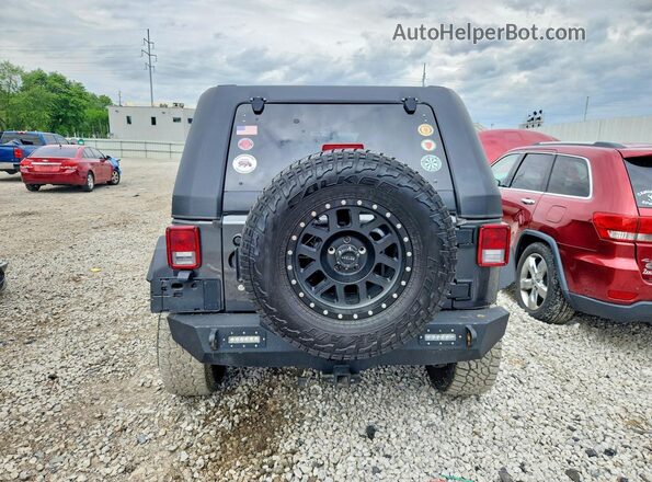 1C4BJWDG8HL730717 2017 JEEP WRANGLER Серый Вид сзади