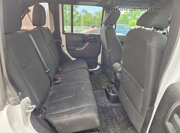 1C4BJWDGXGL161027 2016 JEEP WRANGLER White Widok wnętrza z tyłu