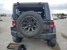 2018 Jeep Wrangler Unlimited Sahara Серый vin: 1C4BJWEG9JL856329
