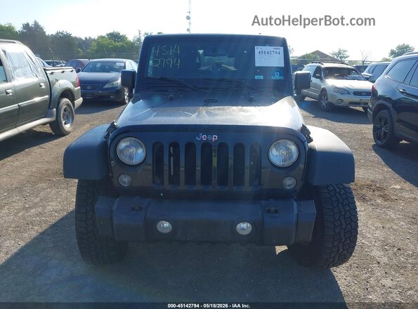 1C4BJWFG3GL125158 2016 JEEP WRANGLER UNLIMITED Black Вид щитка приладів