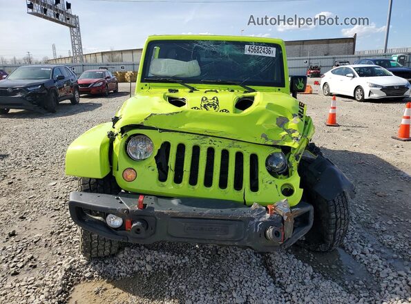 1C4HJWFG6GL322836 2016 JEEP WRANGLER Green Widok z przodu