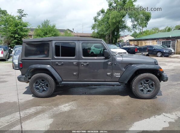 1C4HJXDNXJW264338 2018 JEEP WRANGLER UNLIMITED Серый Вид задней части салона