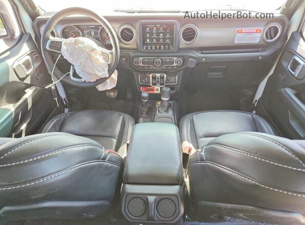 1C4HJXFG3JW171482 2018 JEEP WRANGLER Белый Вид панели приборов