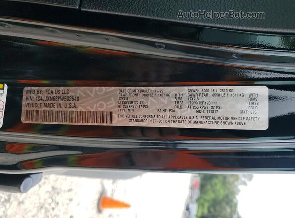 1C4JJXN68PW592648 2023 JEEP WRANGLER Black Widok naklejki z numerem VIN