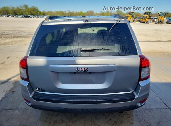 1C4NJCBA0GD574014 2016 JEEP COMPASS Silver Widok z tyłu