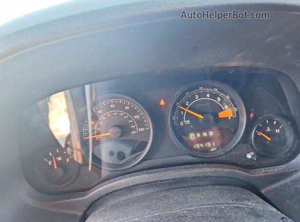 1C4NJCBA0GD574014 2016 JEEP COMPASS Silver Widok zestawu wskaźników