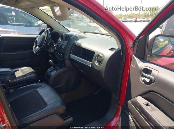 1C4NJCBA0HD156439 2017 JEEP COMPASS Red Widok wnętrza z przodu