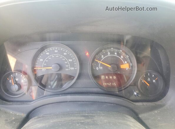 1C4NJCBA1GD738225 2016 JEEP COMPASS Красный Вид щитка приборов