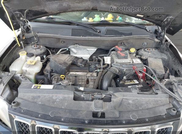 1C4NJCBA2HD124267 2017 JEEP COMPASS Черный Вид сзади