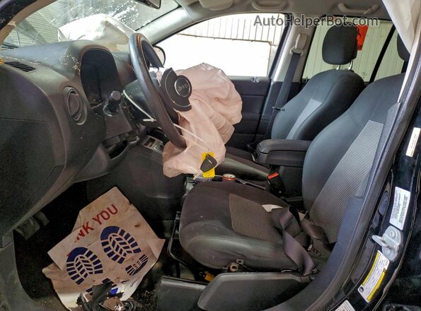 1C4NJCBA3GD704934 2016 JEEP COMPASS Черный Вид салона спереди