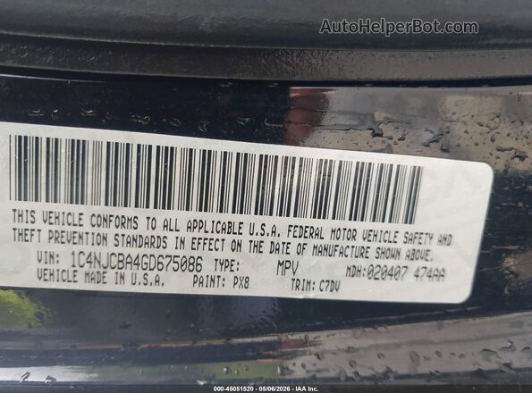 1C4NJCBA4GD675086 2016 JEEP COMPASS Black Vista del compartimento del motor